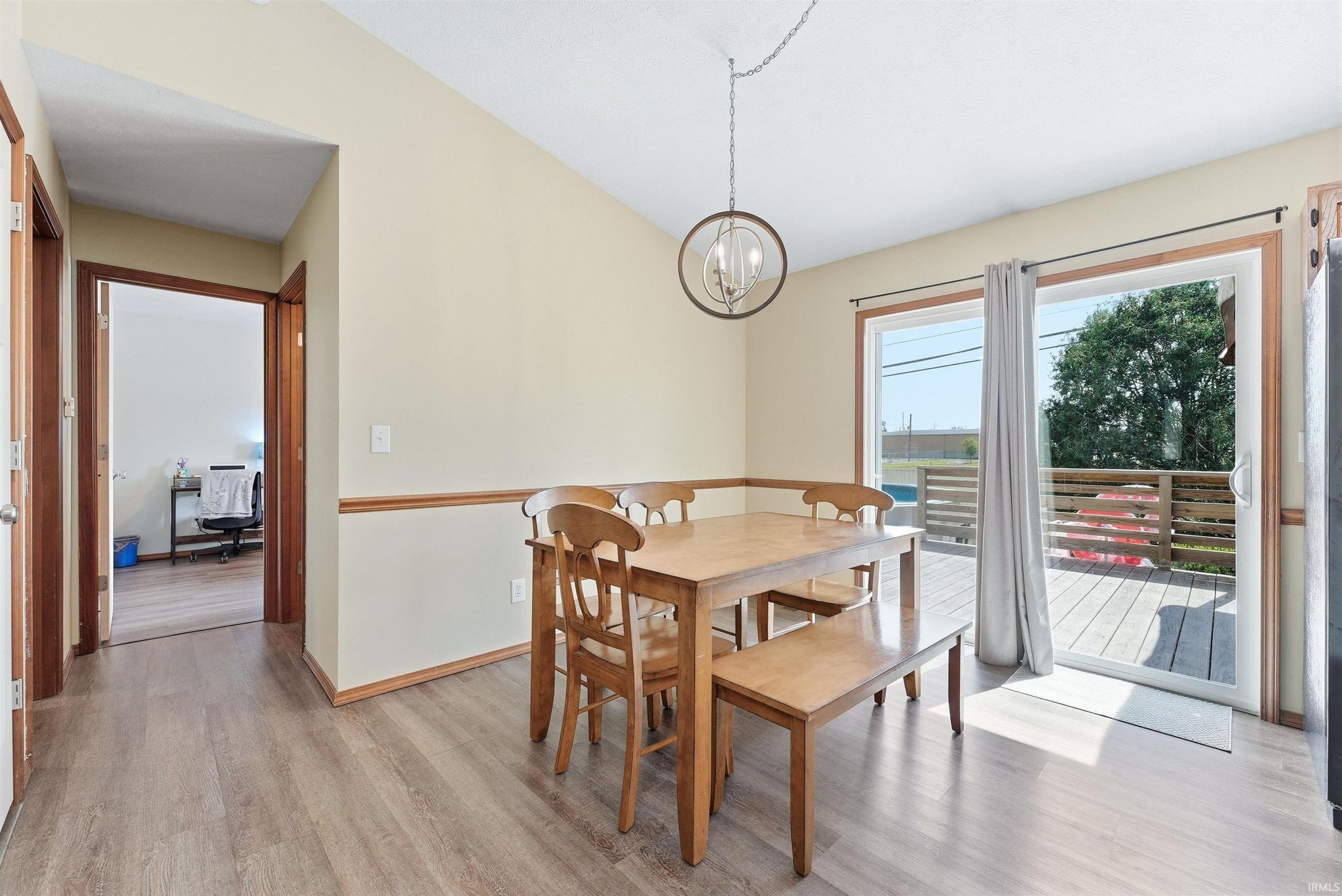 Image of 2122 Sally Street