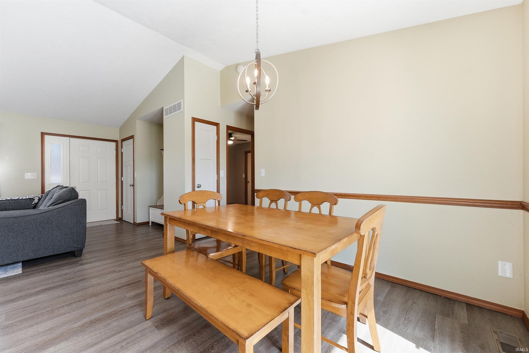 Image of 2122 Sally Street